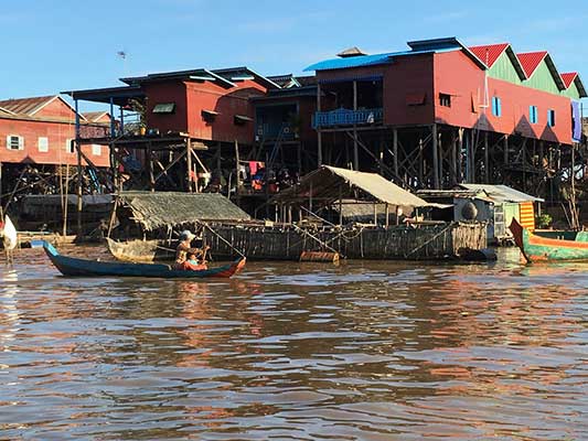 Kampong Kleang Village - stilted-floating community on Tonlesap Lake